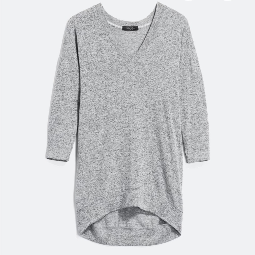 Laila Jayde - Carlique 3/4 Sleeve Raw Edge Neckline Knit Top  XL | Light Grey